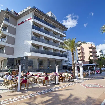 Aurasia Hotel