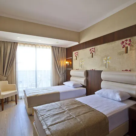 Aurasia Hotel