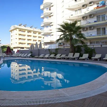 Aurasia Hotell 3*